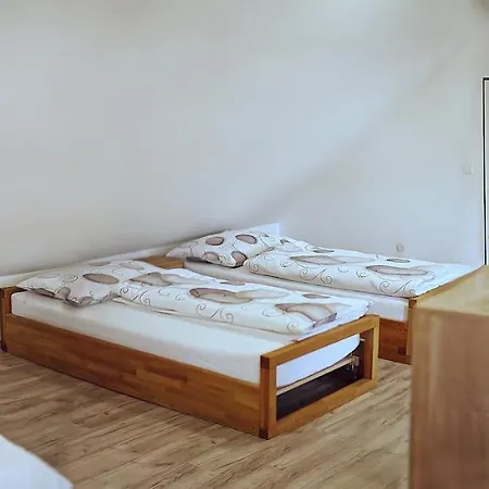 Nice Accommodation In Mikulov Exterior photo