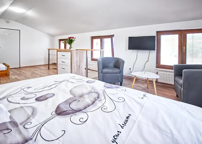 Nice Accommodation In Mikulov